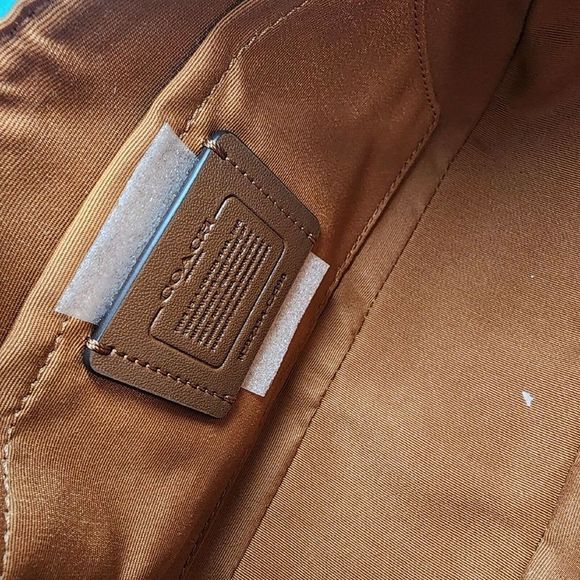 NWT Coach CJ598 Teri Shoulder Bag Hawaiian Print Canvas/Leather Blue Mul… - Picture 6 of 7